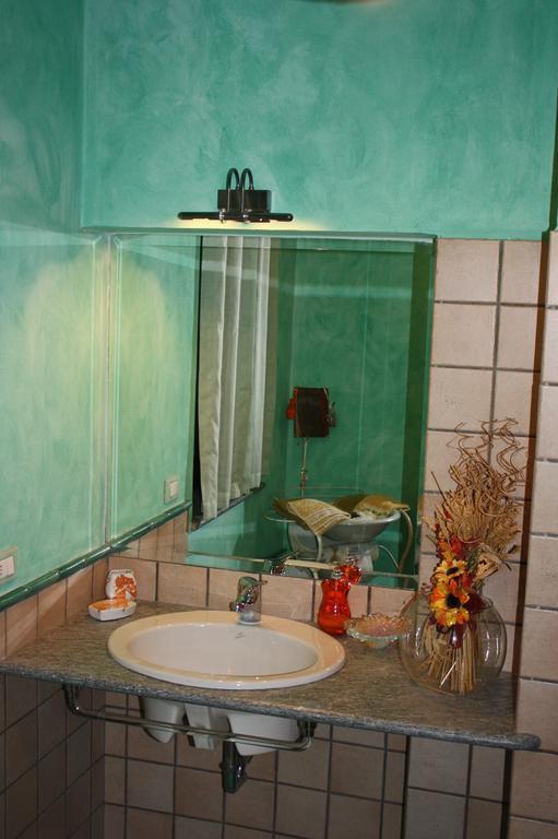 B&B La Casetta Villaromagnano 部屋 写真